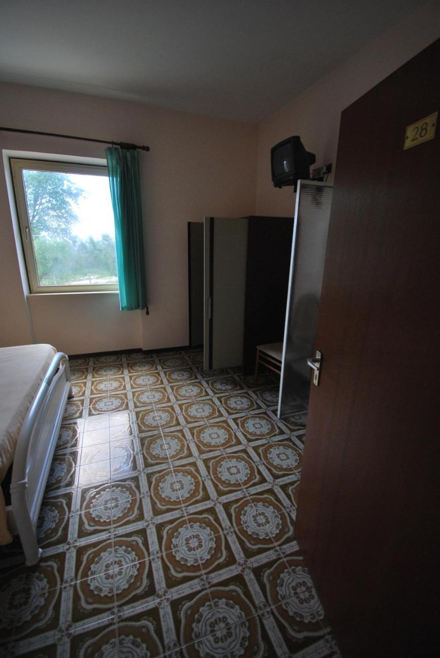 hotel&Ristorante L'angoletto in Selci Selci  Esterno foto